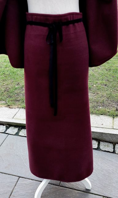 Wollstoff / Lodenstoff bordeauxrot