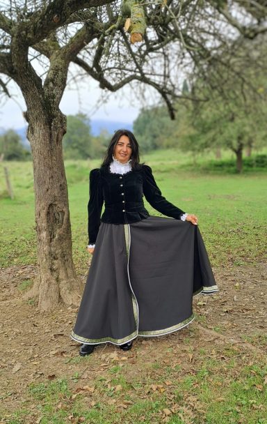 Softshell mit Borte und Reflexpaspel