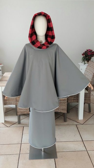 Softshell grau mit Reflexband / Kapuze Innenseite :rot-schwarz BW